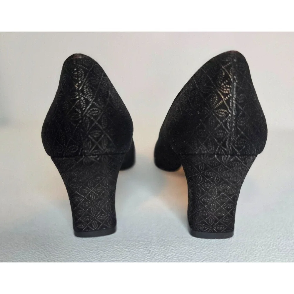 Salvatore Ferragamo Gold Black Floral Women's Pumps Heels Size 6 AAA - Picture 7 of 11